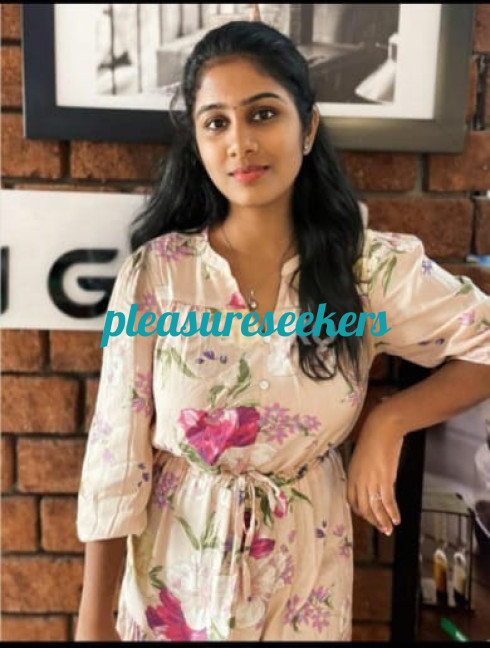 {@$pp->phone.' '.@$pp->name.'-Escort '.@$pp->city->name.' -Pleasure Seekers'}}